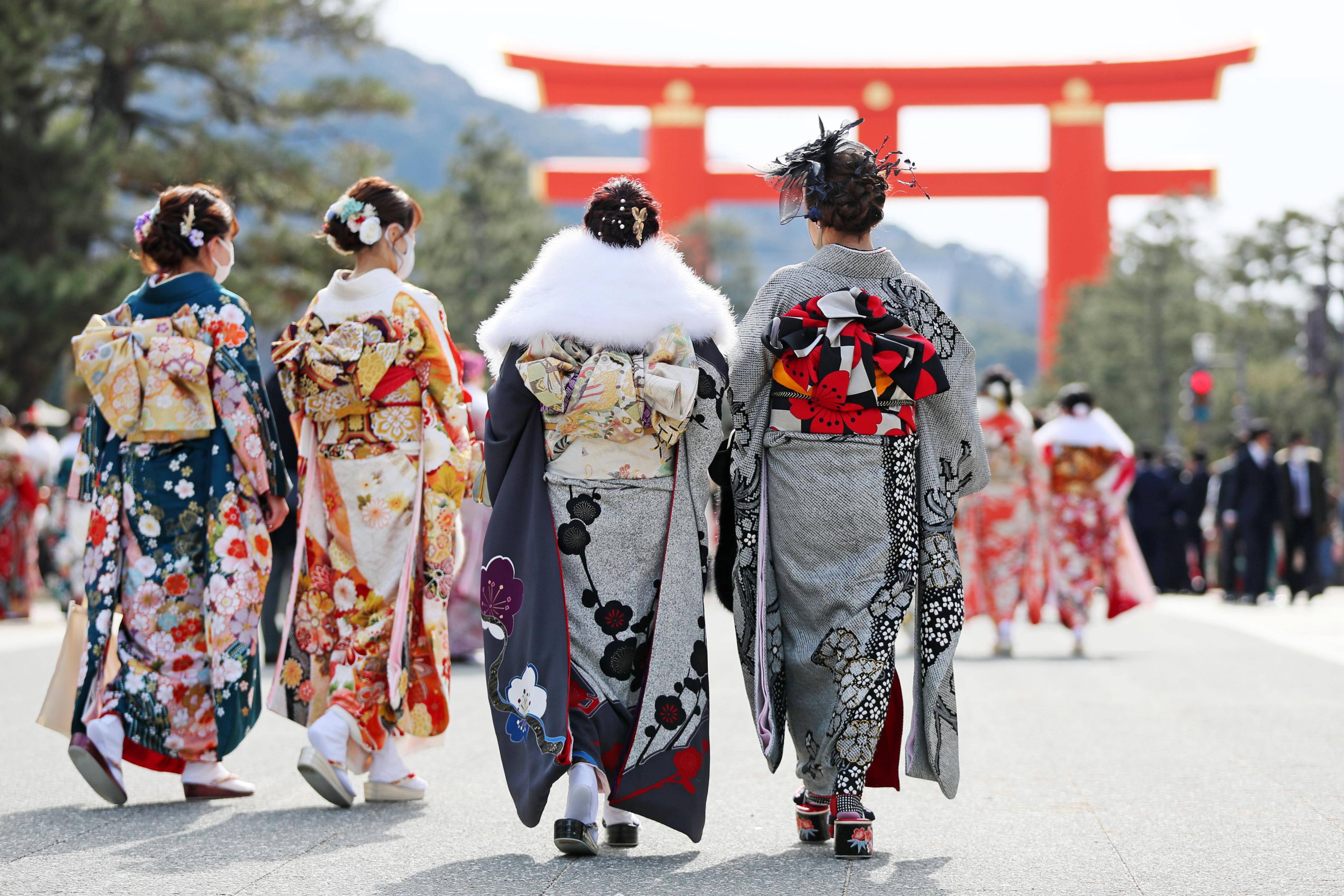 Tokyo Somekomon: The Beauty of Japanese Traditional Textiles